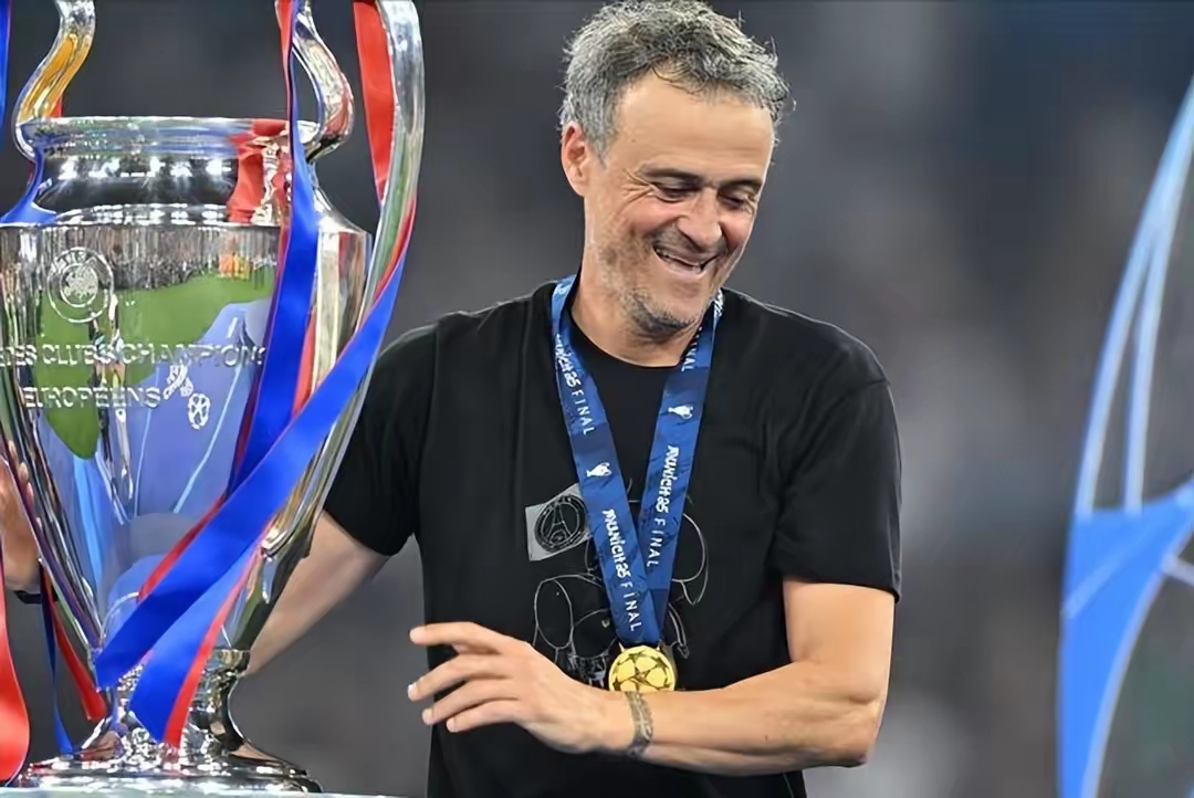 关于意大利杯清晨再迎强敌；辽宁本钢防线松动；主帅态度：引发热议；细节决定成败的信息