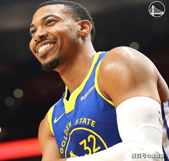 德甲倒计时，达拉斯独行侠清晨外线爆发，细节引发关注，媒体盛赞，赛季目标并未改变的简单介绍